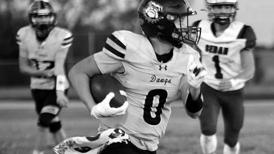 Bulldogs Move To 4-1 With Victory Over Sedan