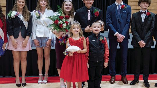 Roberson/Neill Named EHS Homecoming Royalty
