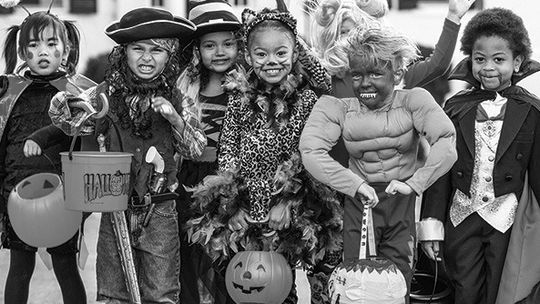 Safe Trick-Or-Treating Tips