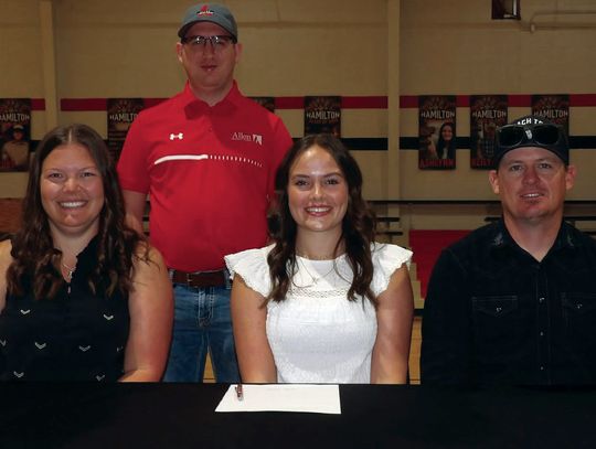 Ashlock Committed To Allen County, Joined Livestock Judging Team