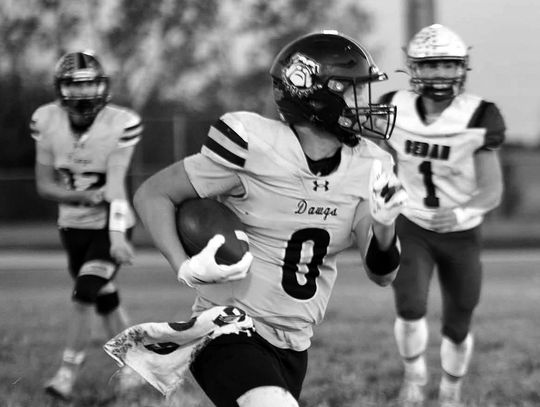 Bulldogs Move To 4-1 With Victory Over Sedan