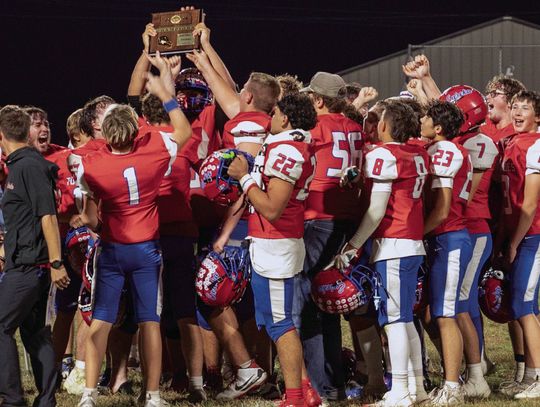 Eureka Tornadoes Claimed 7th District Title; Going 4-0