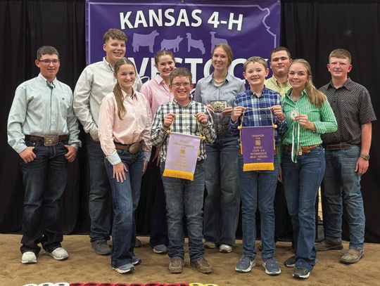 Greenwood County Named Reserve Champion Overall Sweepstakes Team; Perrier Named Champion Overall Sweepstakes Individuals