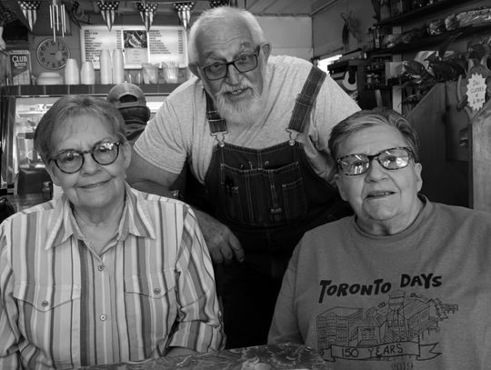 Hall And Fishels To Serve As Toronto Day’s Grand Marshals