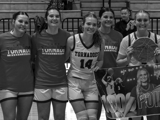 Lady Tornado Rucker Surpassed 1,000-Point Milestone