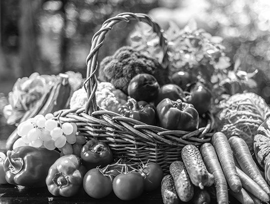 Low-calorie, Nutrient-rich Foods To Help You Maintain Overall Health