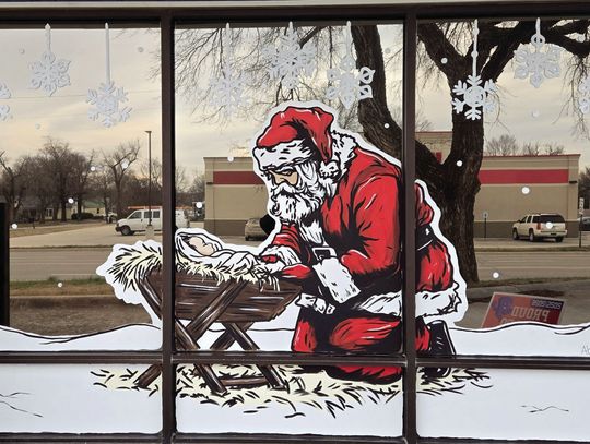 Named As Annual Christmas Decorating Contest Winners