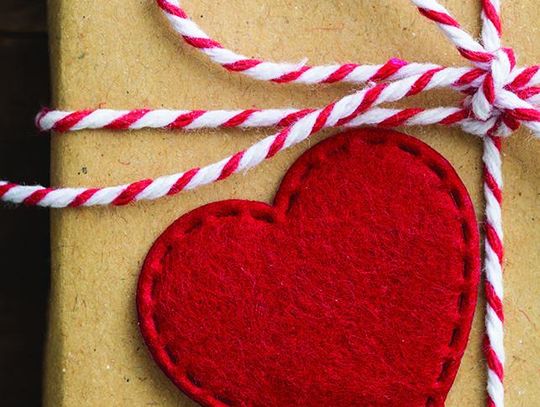 Say ‘I Love You’ With Valentine’s Day Gifts