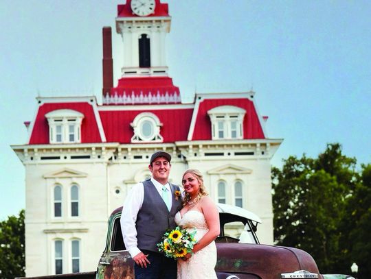 Sherman/Schroer United In Wedding Ceremony