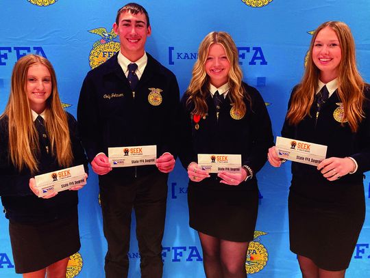 Southeast District FFA Members Received State FFA Degree
