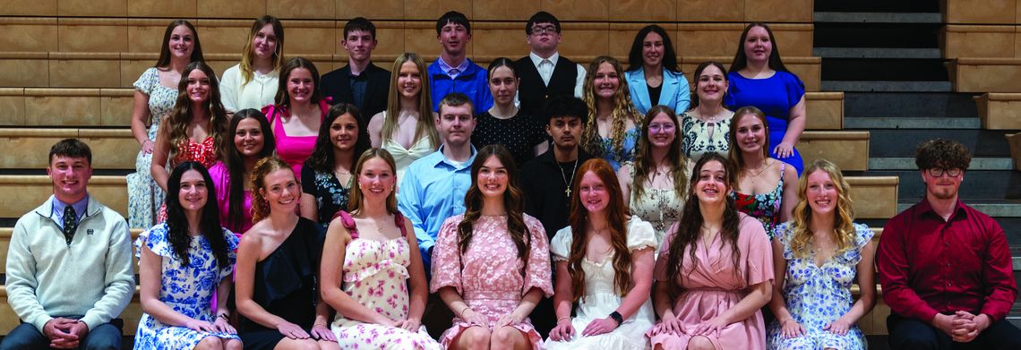 Eureka Honors Club Recognized Top Six Students At EHS