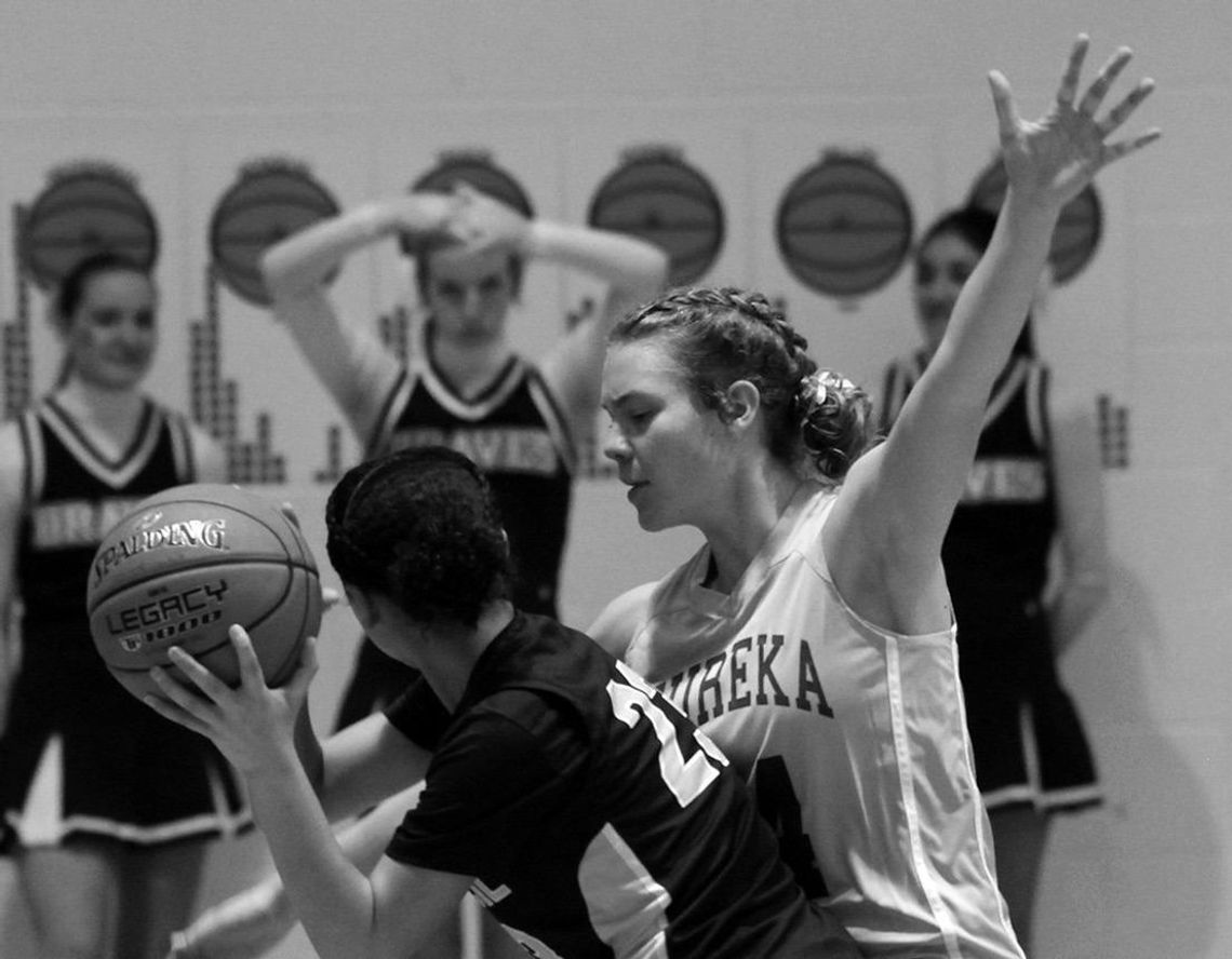 Eureka Lady Tornado Basketball Took Down Braves Of Council Grove