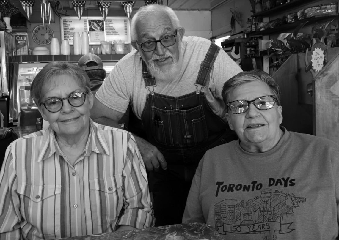 Hall And Fishels To Serve As Toronto Day’s Grand Marshals Hall And Fishels To Serve As Toronto Day’s Grand Marshals