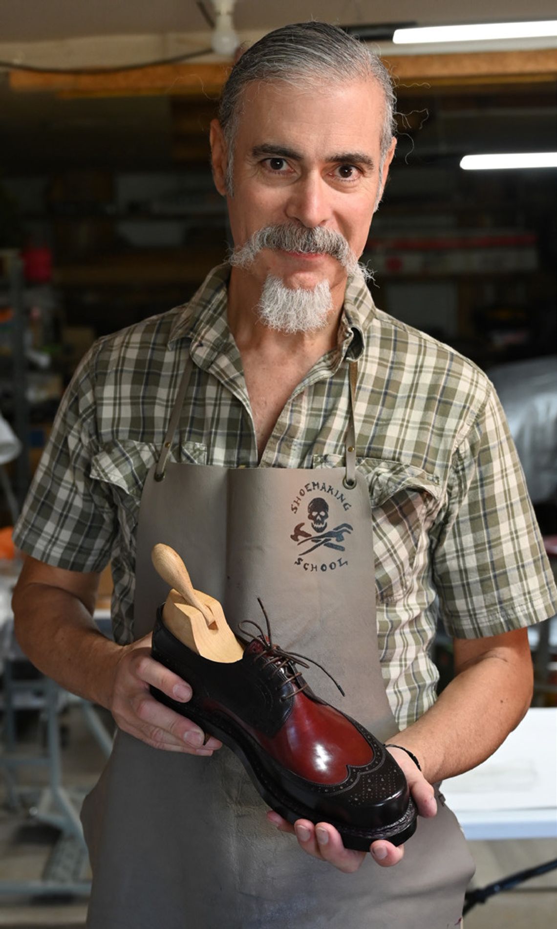 Master Shoemaker Opens Workshop In Eureka